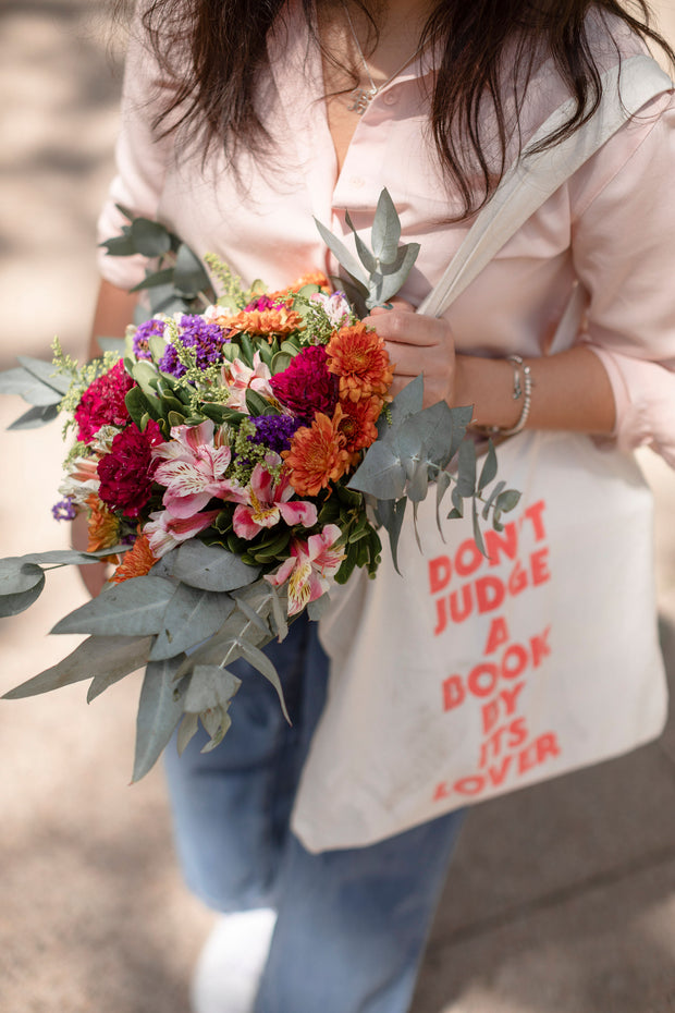 Un Mes de Flores