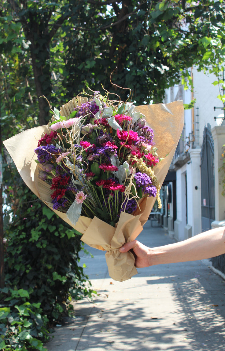 Ramo de flores Mini Bespoke Mixto